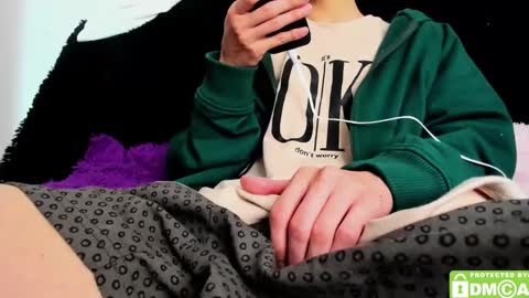 Tonny online show from December 5, 6:44 pm