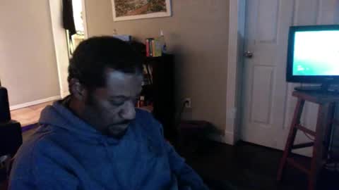 Snapshot of bungalowentertainment chatting on December 19, 10:33 am Bungalow Entertainment online show from December 19, 10:33 am