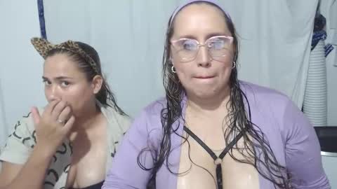 bunniosito online show from November 7, 1:38 am