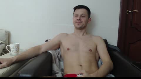 Pirate    Xtw jerromybunny1 online show from December 4, 5:05 am