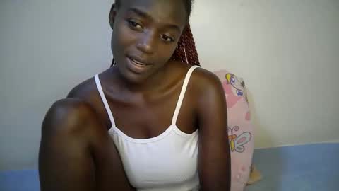 bunny_bliss1 online show from April 19, 7:38 pm