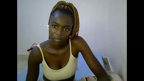 Snapshot of bunny_bliss1 chatting on May 22, 4:19 am bunny_bliss1 online show from May 22, 4:19 am