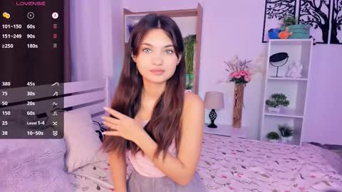 Aria online show from October 17, 9:01 am