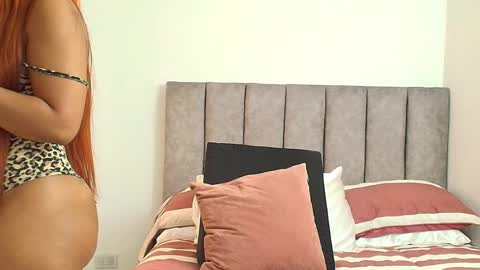 Snapshot of bunny_swtt chatting on May 2, 5:23 am Carolina online show from May 2, 5:23 am