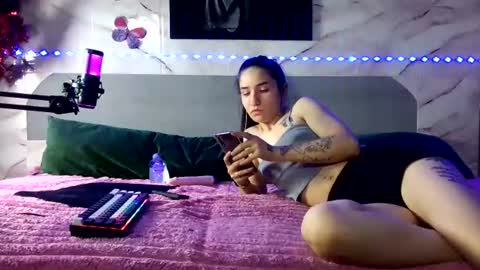Snapshot of bunnybliss2 chatting on June 17, 9:49 pm bunnybliss2 online show from June 17, 9:49 pm