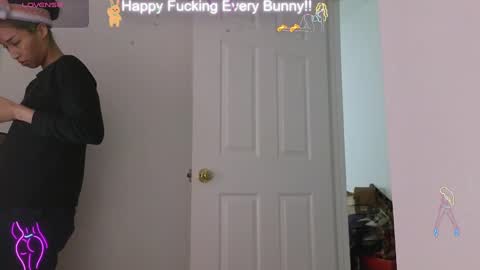 Snapshot of bunnycheekz chatting on January 14, 2:19 am Tokki  bunny  online show from January 14, 2:19 am