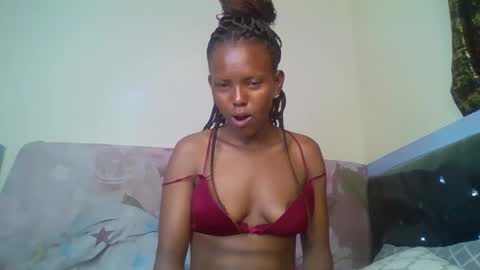 bunnydiva_ online show from November 17, 1:22 am