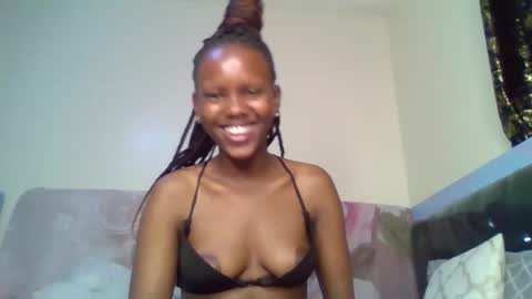 bunnydiva_ online show from November 19, 11:32 am