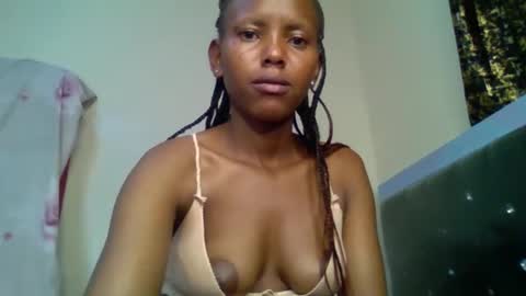 bunnydiva_ online show from December 3, 6:39 pm