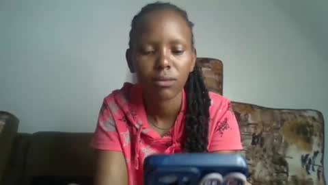 Snapshot of bunnydiva_ chatting on April 27, 4:32 am bunnydiva_ online show from April 27, 4:32 am