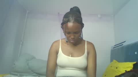 Snapshot of bunnydiva_ chatting on May 17, 5:31 pm bunnydiva_ online show from May 17, 5:31 pm