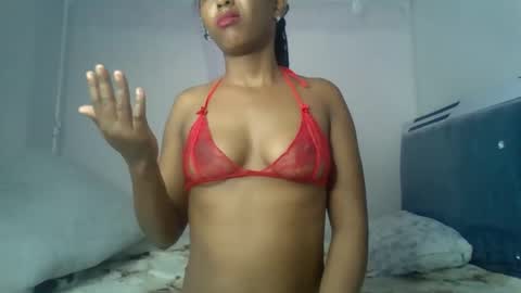 Snapshot of bunnydiva_ chatting on May 26, 2:18 am bunnydiva_ online show from May 26, 2:18 am
