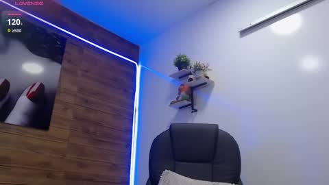 Snapshot of bunnyebony1 chatting on March 2, 8:16 am Ashlye online show from March 2, 8:16 am