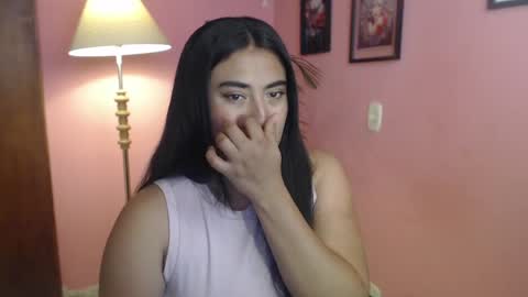 bunnyEmilyR0s33 online show from April 9, 2:55 pm