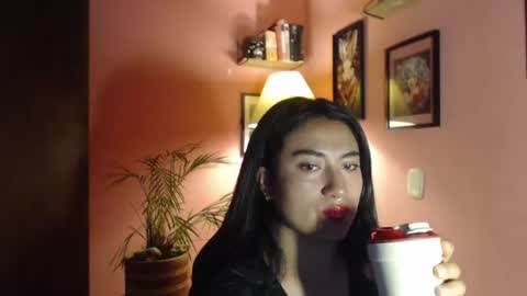 Snapshot of bunnyemilyr0s33 chatting on July 14, 7:46 am bunnyEmilyR0s33 online show from July 14, 7:46 am