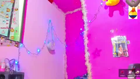 Snapshot of bunnygirl98 chatting on January 18, 10:06 pm BARBYCHOCOLAT online show from January 18, 10:06 pm