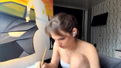 Bella online show from May 10, 9:47 am