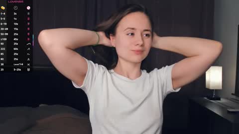 Lizy online show from March 1, 8:00 pm