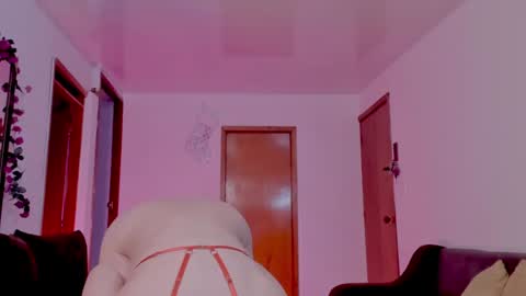 Im Val Welcome to my room My instagram Bubble cosmic online show from December 2, 12:52 am