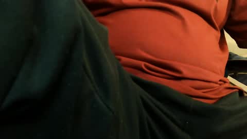 Snapshot of burlymonster chatting on April 29, 4:49 am Hairy Arabian online show from April 29, 4:49 am