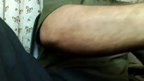Snapshot of burlymonster chatting on July 12, 9:11 am Hairy Arabian online show from July 12, 9:11 am