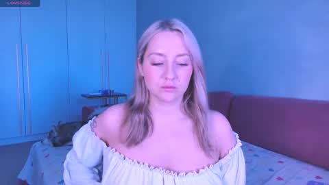 Snapshot of burn_lissa chatting on May 25, 9:04 am Lissa online show from May 25, 9:04 am