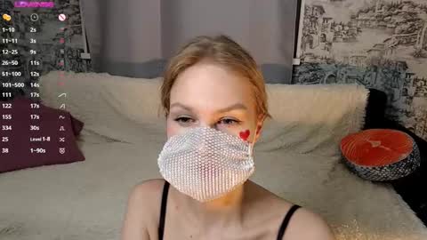 Snapshot of burning_g1rl chatting on March 1, 7:16 pm burning_g1rl online show from March 1, 7:16 pm