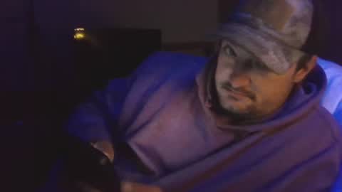 Snapshot of burnout1315 chatting on February 17, 8:19 am Burnout1315 online show from February 17, 8:19 am