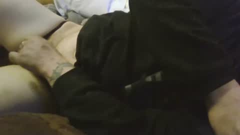 Snapshot of burnout1315 chatting on February 20, 5:33 am Burnout1315 online show from February 20, 5:33 am