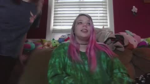 lilly online show from December 4, 9:24 pm