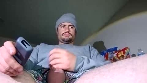 Snapshot of burnzart chatting on April 14, 11:49 am burnzart online show from April 14, 11:49 am