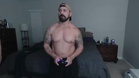 Snapshot of bustedsprockets chatting on October 13, 2:44 am Pocket Daddy cockring gaycouple cockring lovense daddy online show from October 13, 2:44 am