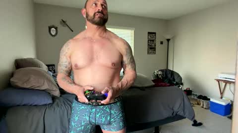 Snapshot of bustedsprockets chatting on March 9, 10:25 pm Pocket Daddy cockring gaycouple cockring lovense daddy online show from March 9, 10:25 pm
