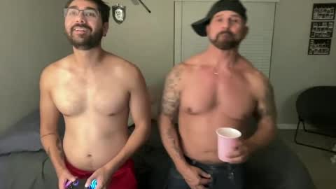 Snapshot of bustedsprockets chatting on July 5, 7:15 am Pocket Daddy cockring gaycouple cockring lovense daddy online show from July 5, 7:15 am