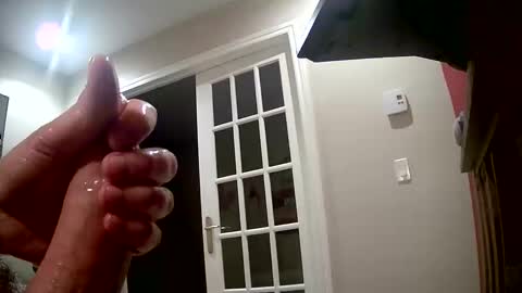 busterpoindexter9999 online show from December 7, 9:11 pm