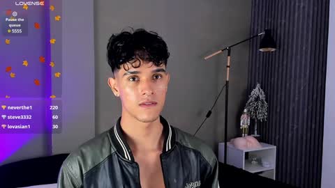 Buster independent model online show from December 22, 9:00 am