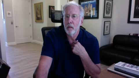 Snapshot of bustinout99 chatting on March 28, 8:41 pm afternoon wood online show from March 28, 8:41 pm