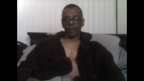 Busturgutzgd1 online show from January 19, 1:33 pm