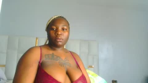 busty_mellons69 online show from September 11, 10:48 am