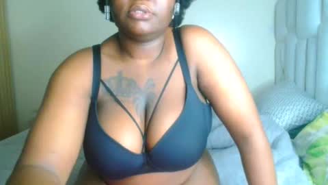 busty_mellons69 online show from March 9, 6:34 pm