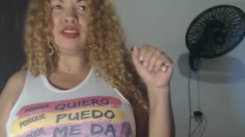 Snapshot of bustyamanda_ chatting on June 27, 11:59 am Amanda online show from June 27, 11:59 am