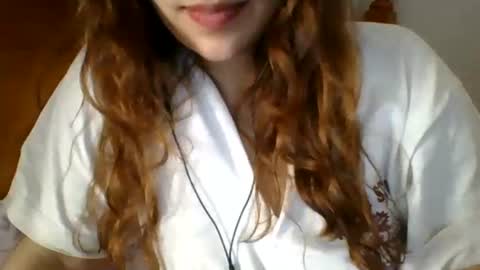 Snapshot of bustydoll22 chatting on May 22, 1:13 am doll online show from May 22, 1:13 am