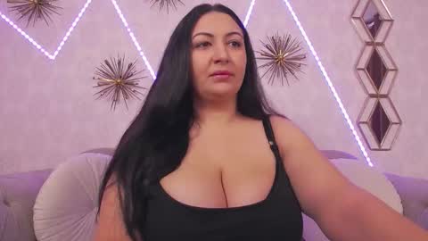 Snapshot of bustyeva_ chatting on February 1, 4:22 am online between 6AM and 2PM EET almost everyday. online show from February 1, 4:22 am