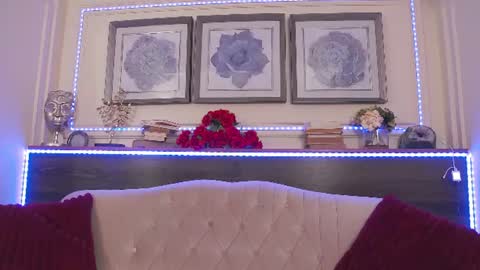 Snapshot of bustyeva_ chatting on July 19, 3:21 am online between 6AM and 2PM EET almost everyday. online show from July 19, 3:21 am
