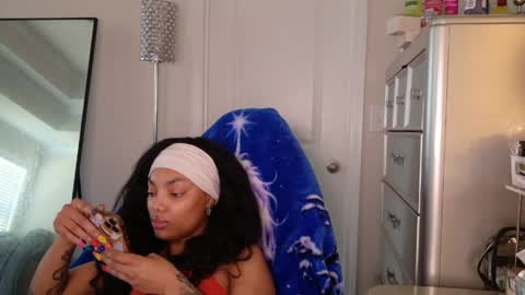 butterfly booty online show from April 8, 7:58 pm