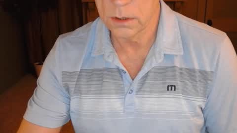 Snapshot of buttnakedfun954737 chatting on December 20, 10:16 am Miles online show from December 20, 10:16 am