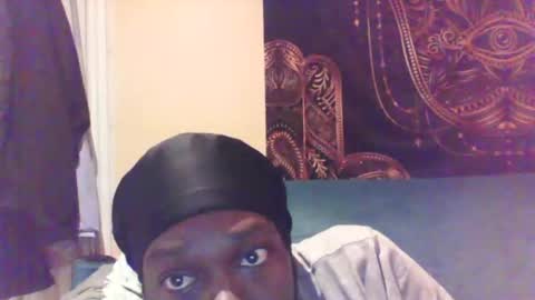 Buzsy online show from December 8, 11:57 am