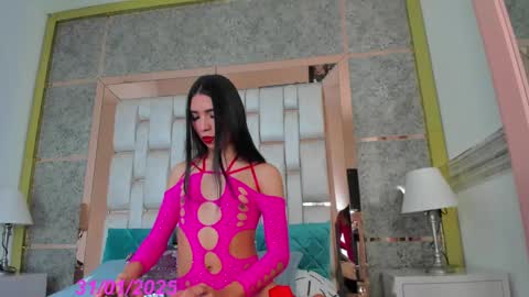 Snapshot of bylie_hills chatting on January 31, 4:36 am bylie_hills online show from January 31, 4:36 am