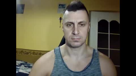 bzykacz1988 online show from November 28, 6:21 pm