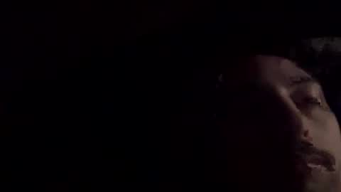 Snapshot of c00kedbread chatting on November 17, 5:02 am c00kedbread online show from November 17, 5:02 am